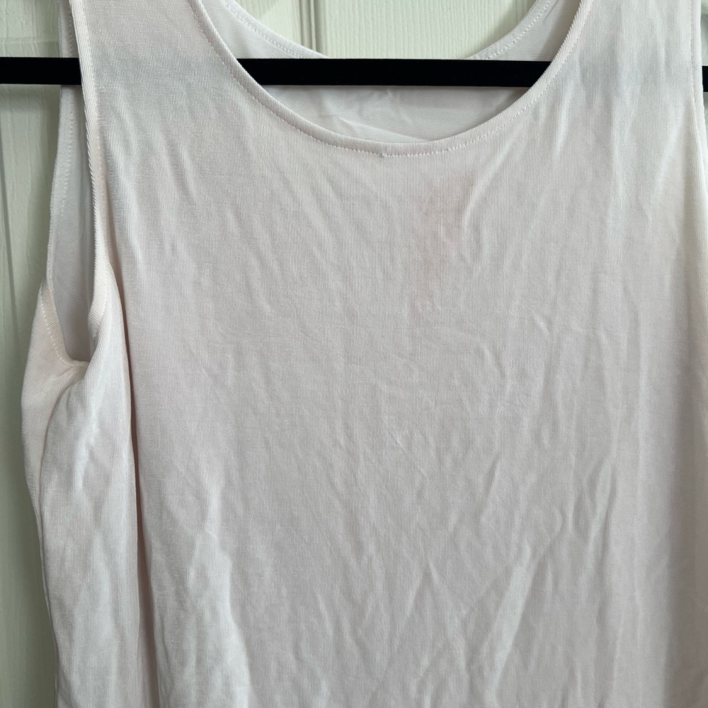 Mesh White Tank - Picture 2 of 2